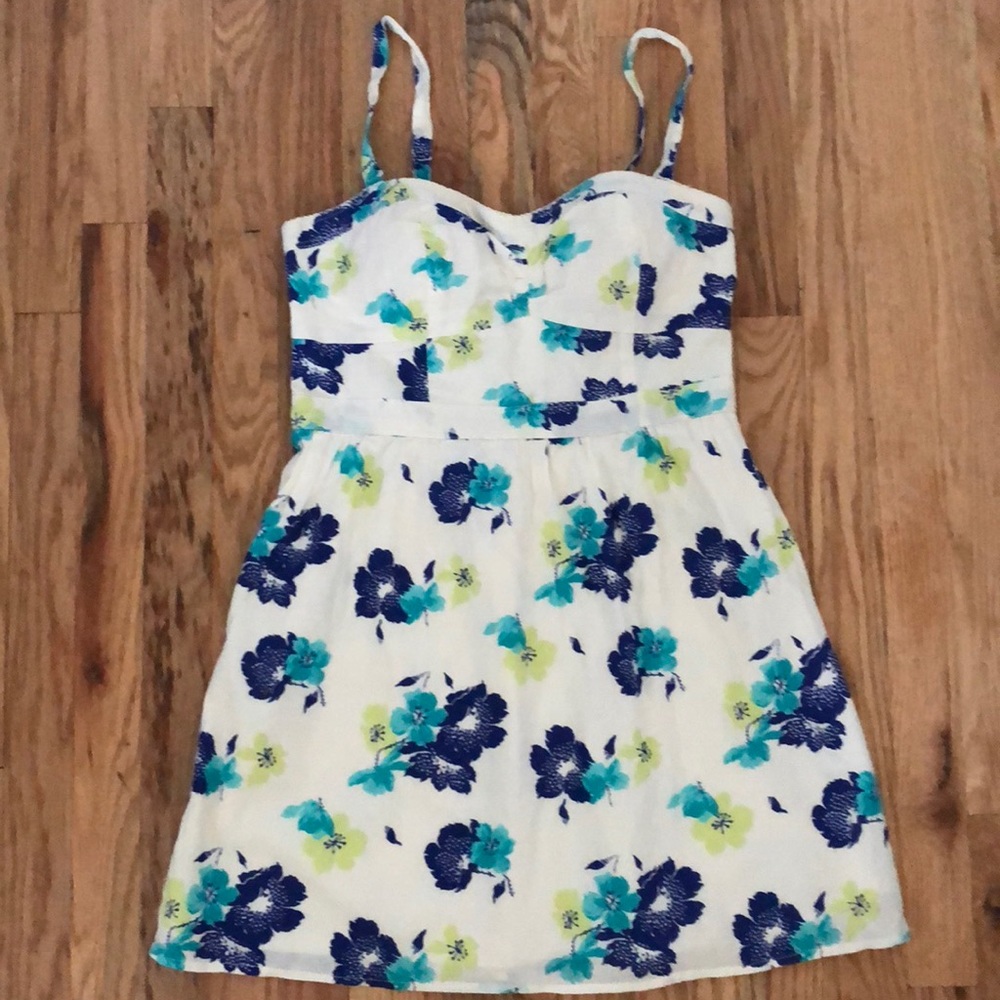 American Eagles Outfitters Floral Mini Dress